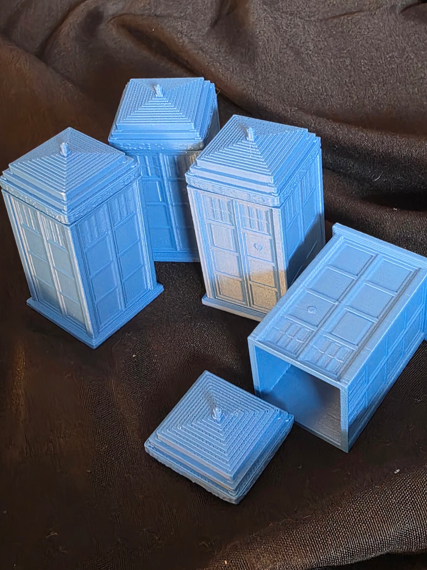 Dr Who Tardis trinket box